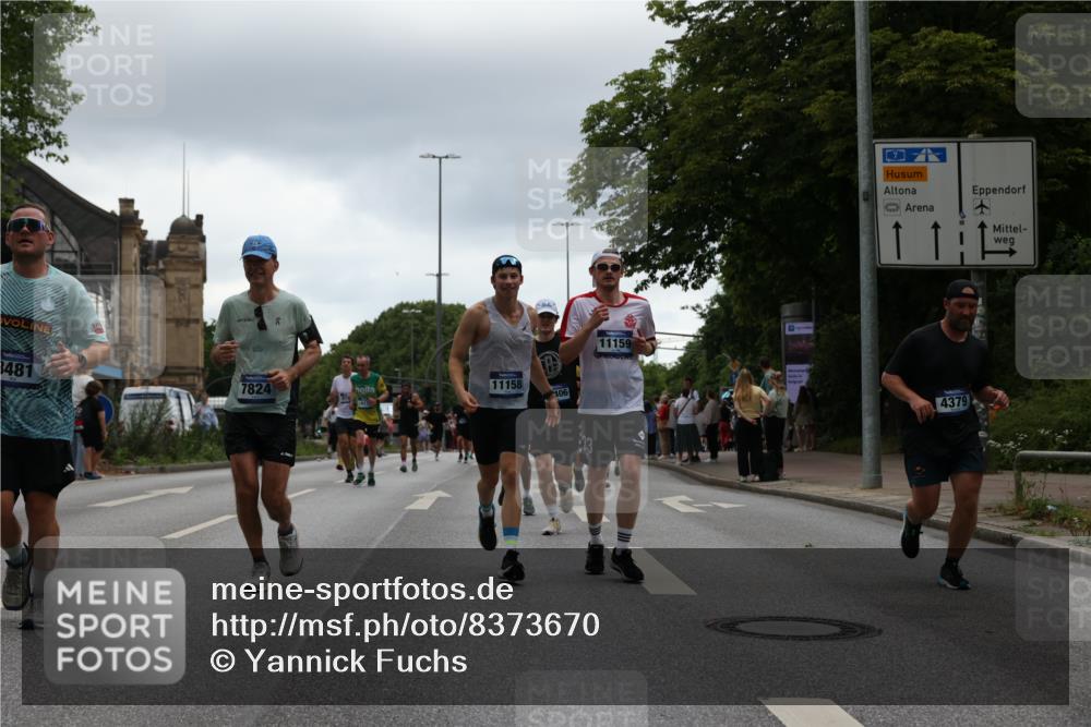 29.06.2025 - hella hamburg halbmarathon Yannick Fuchs http://msf.ph/oto/8373670 29.06.2025 10:53:51 20KM 1019, 1544, 2780, 3169, 3780, 4238, 4379, 4986, 5272, 6327, 6470, 7259, 7824, 8030, 8326, 8481, 8749, 8807, 9741, 9985, 10271, 10281, 10301, 10488, 11018, 11114, 11158, 11159, 11250, 11757, 12406, 12422, 12446, 12779, 13036, 13706, 13847, 13993, 14471, 14823, 15083, 15525, 15673, 15785, 15914, 16530, 16608, 16754, 16915, 17860, 18130, 18200, 18202, 18377, 18624, 18855, 19178 meine-sportfotos.de