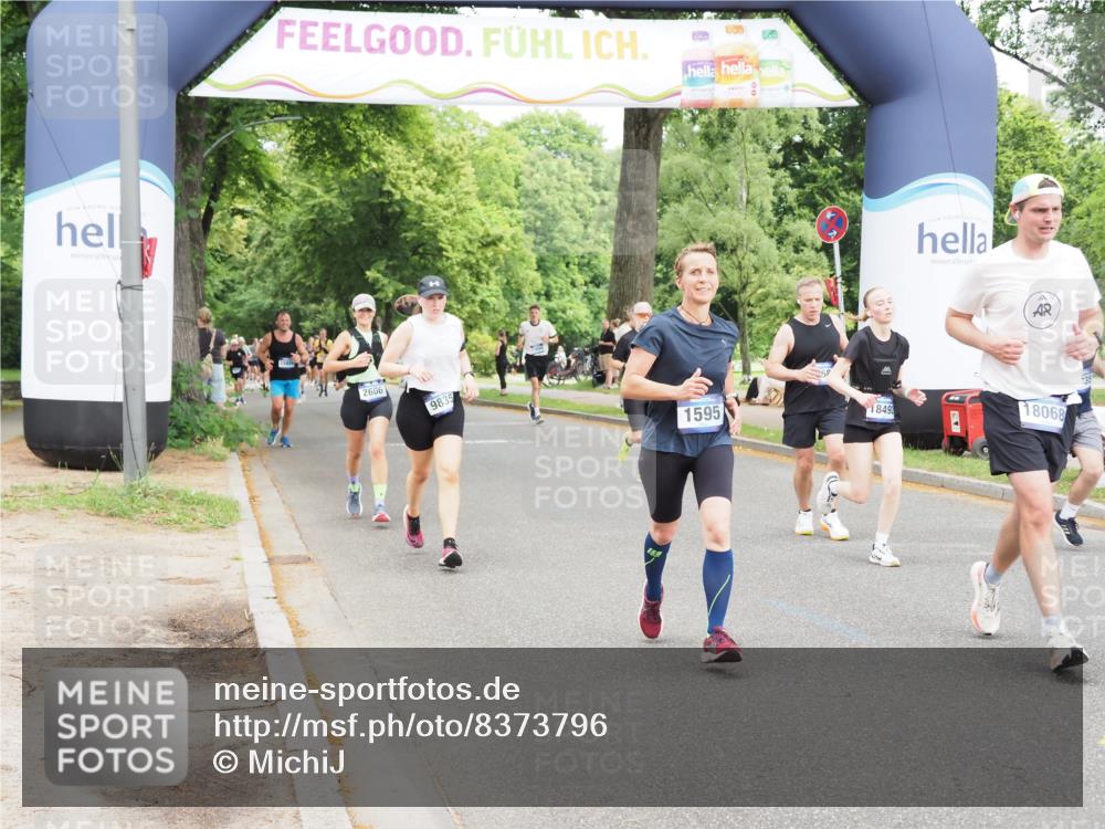 29.06.2025 - hella hamburg halbmarathon MichiJ http://msf.ph/oto/8373796 29.06.2025 10:45:02 Zwischen KM18-KM19 1595, 3251, 4088, 5277, 5341, 6281, 6302, 10020, 12735, 13287, 13664, 14914, 17455, 17782, 18068, 18112, 18492, 18682, 18762 meine-sportfotos.de