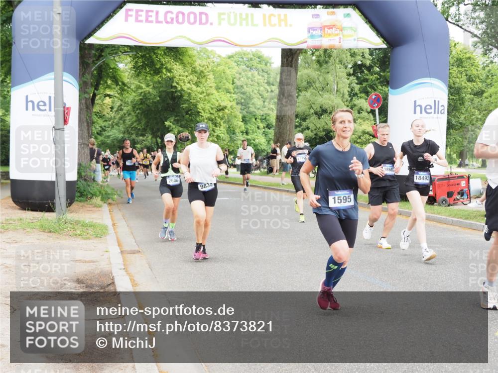 29.06.2025 - hella hamburg halbmarathon MichiJ http://msf.ph/oto/8373821 29.06.2025 10:45:02 Zwischen KM18-KM19 1595, 3251, 4088, 5277, 5341, 6281, 6302, 10020, 12735, 13287, 13664, 14914, 17455, 17782, 18068, 18112, 18492, 18682, 18762 meine-sportfotos.de