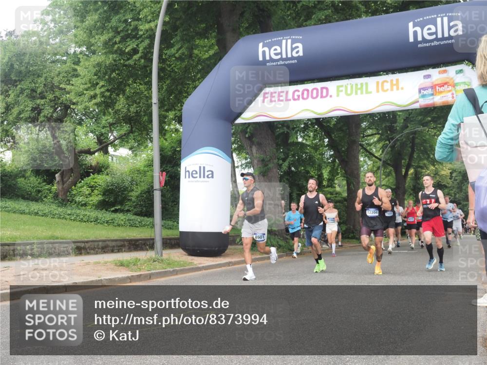 29.06.2025 - hella hamburg halbmarathon KatJ http://msf.ph/oto/8373994 29.06.2025 10:24:07 Zwischen KM18-KM19 7867 meine-sportfotos.de