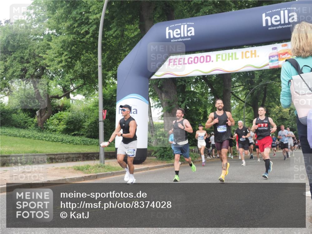 29.06.2025 - hella hamburg halbmarathon KatJ http://msf.ph/oto/8374028 29.06.2025 10:24:08 Zwischen KM18-KM19 7466, 7867 meine-sportfotos.de