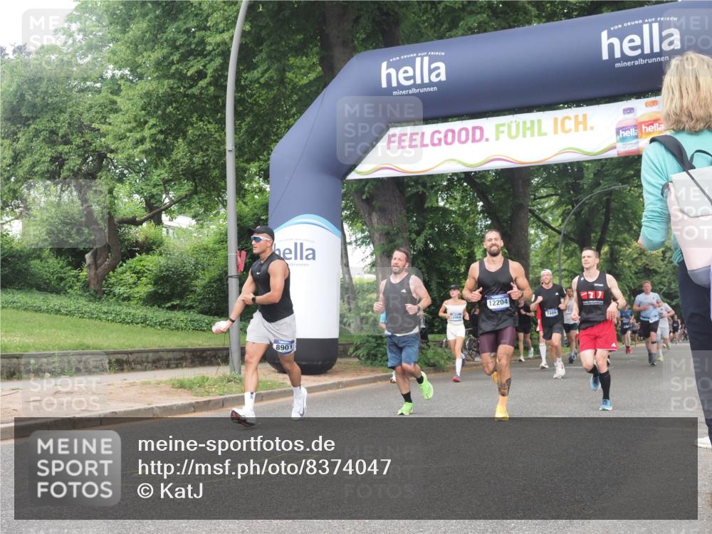 29.06.2025 - hella hamburg halbmarathon KatJ http://msf.ph/oto/8374047 29.06.2025 10:24:08 Zwischen KM18-KM19 7466, 7867 meine-sportfotos.de