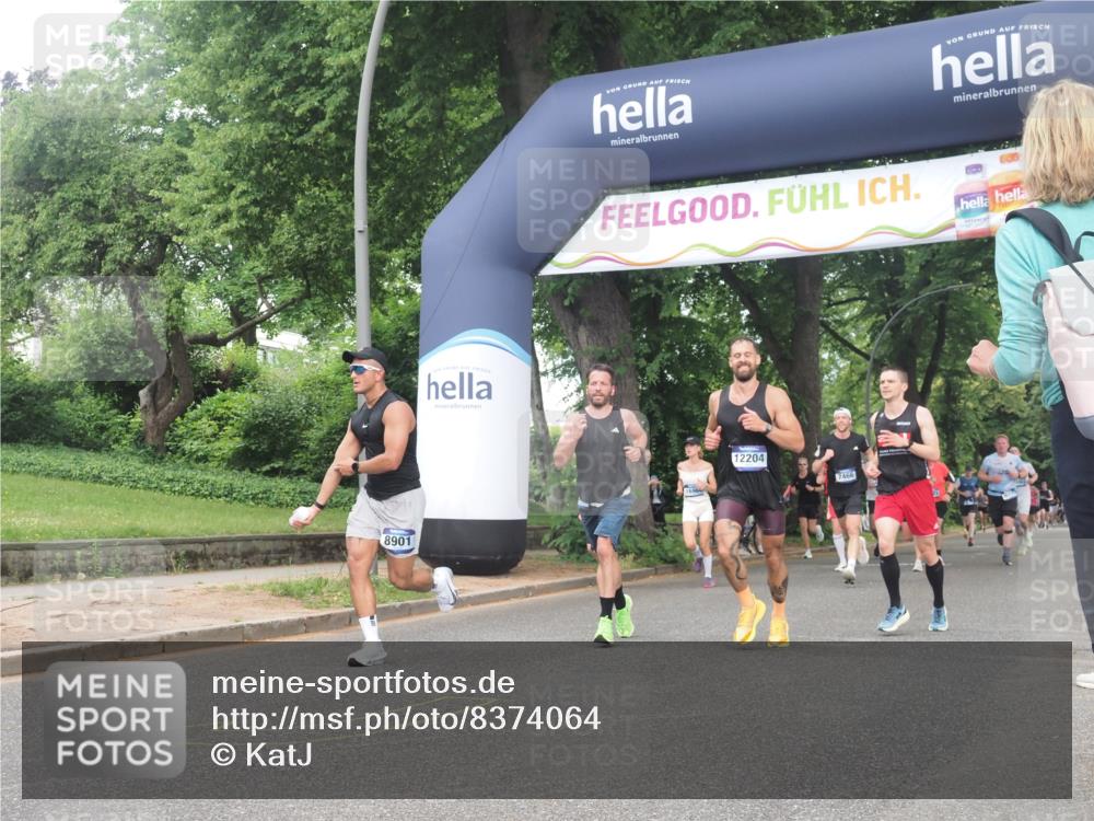 29.06.2025 - hella hamburg halbmarathon KatJ http://msf.ph/oto/8374064 29.06.2025 10:24:08 Zwischen KM18-KM19 7466, 7867 meine-sportfotos.de