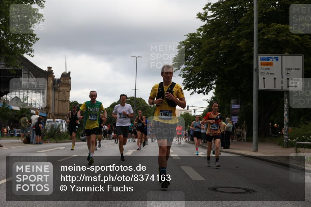 29.06.2025 - hella hamburg halbmarathon Yannick Fuchs http://msf.ph/oto/8374163 29.06.2025 10:53:55 20KM 1019, 1544, 2011, 2730, 2780, 3169, 3780, 4238, 4379, 4986, 5272, 6327, 6470, 7259, 7824, 8030, 8326, 8481, 8749, 8807, 9741, 9985, 10271, 10281, 10301, 11114, 11158, 11159, 11250, 12406, 12422, 12446, 13036, 13706, 13847, 13993, 14471, 14823, 15083, 15525, 15673, 15914, 16530, 16608, 17860, 18130, 18200, 18202, 18377, 18624, 19178 meine-sportfotos.de