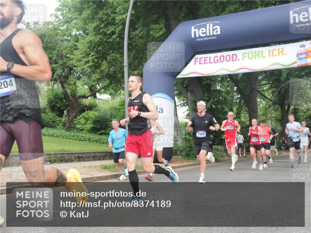 29.06.2025 - hella hamburg halbmarathon KatJ http://msf.ph/oto/8374189 29.06.2025 10:24:10 Zwischen KM18-KM19 1344, 4050, 4740, 7466, 7867 meine-sportfotos.de