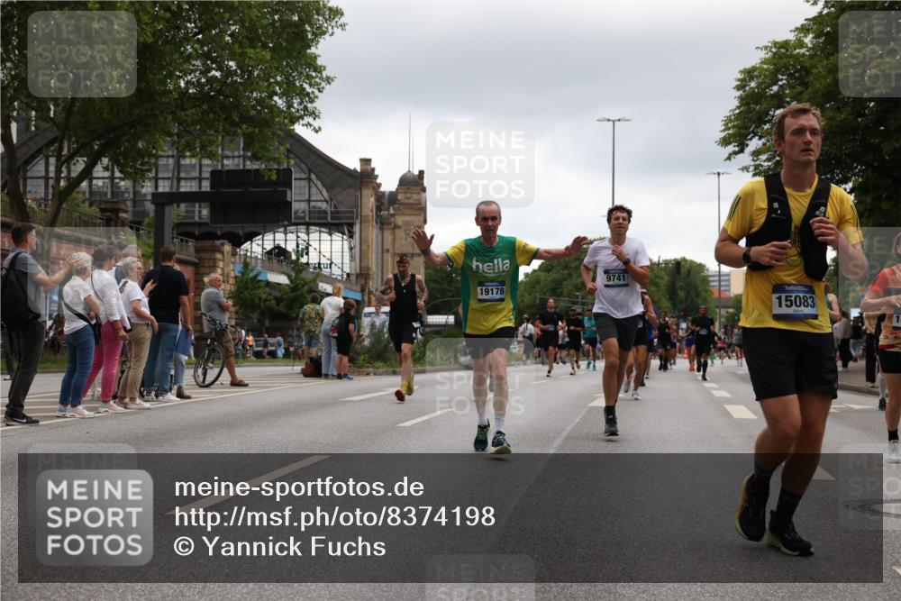 29.06.2025 - hella hamburg halbmarathon Yannick Fuchs http://msf.ph/oto/8374198 29.06.2025 10:53:55 20KM 1019, 1544, 2011, 2730, 2780, 3169, 3780, 4238, 4379, 4986, 5272, 6327, 6470, 7259, 7824, 8030, 8326, 8481, 8749, 8807, 9741, 9985, 10271, 10281, 10301, 11114, 11158, 11159, 11250, 12406, 12422, 12446, 13036, 13706, 13847, 13993, 14471, 14823, 15083, 15525, 15673, 15914, 16530, 16608, 17860, 18130, 18200, 18202, 18377, 18624, 19178 meine-sportfotos.de