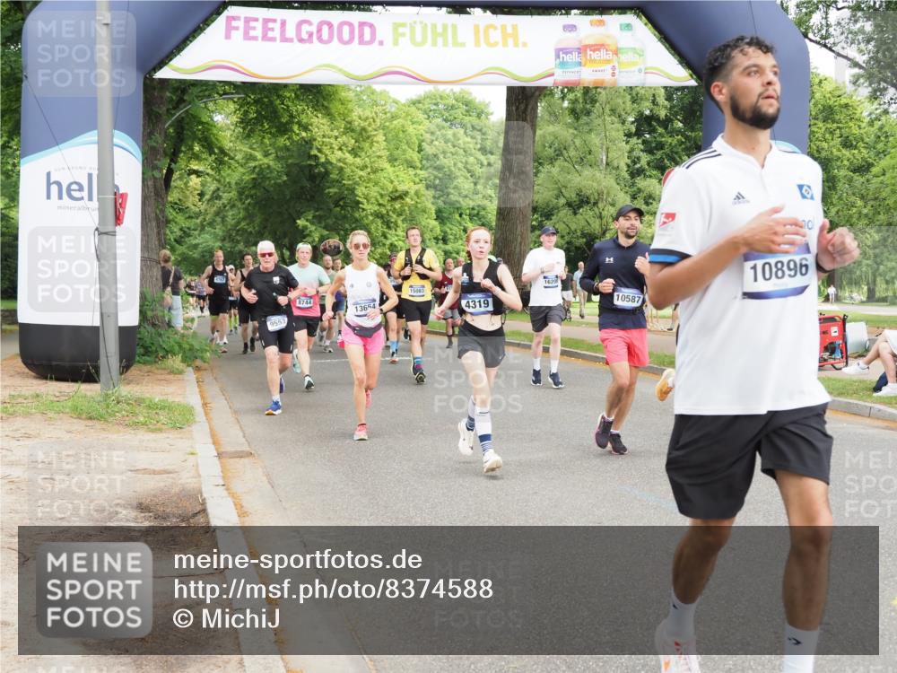 29.06.2025 - hella hamburg halbmarathon MichiJ http://msf.ph/oto/8374588 29.06.2025 10:45:12 Zwischen KM18-KM19 4319, 4379, 6531, 9553, 10212, 10587, 10896, 13654, 13694, 15824 meine-sportfotos.de