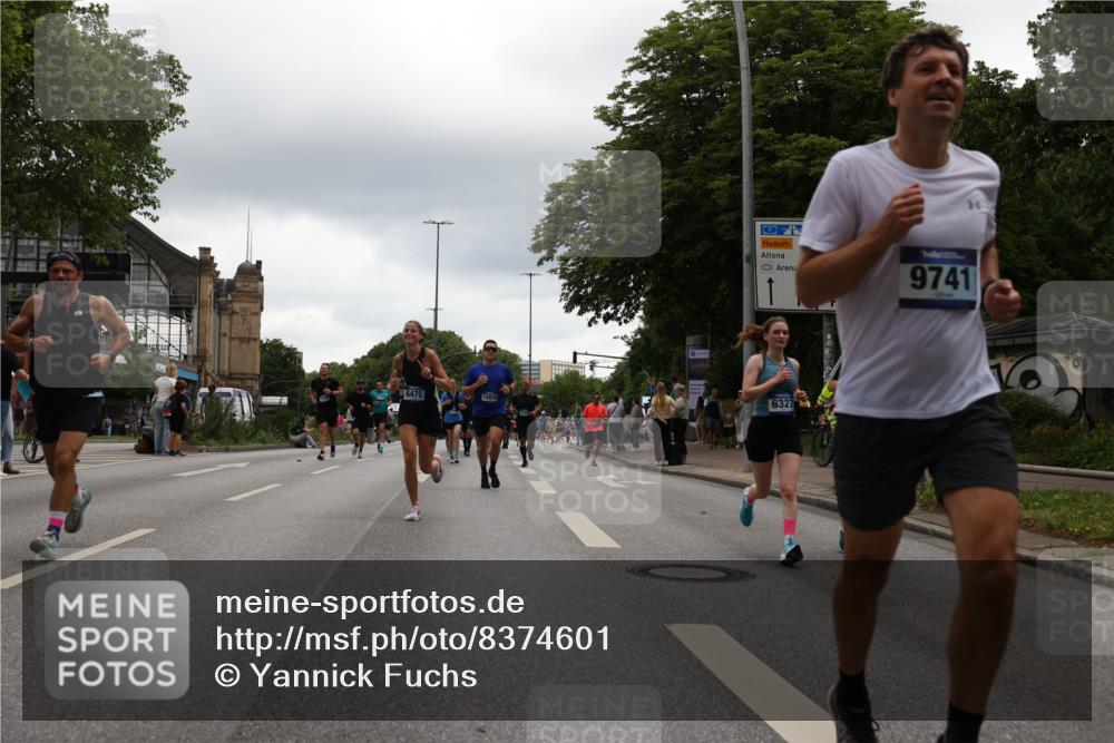 29.06.2025 - hella hamburg halbmarathon Yannick Fuchs http://msf.ph/oto/8374601 29.06.2025 10:53:58 20KM 1019, 1544, 2011, 2167, 2730, 3169, 3780, 4379, 4986, 5272, 6327, 6470, 7259, 7824, 8326, 8481, 8749, 8807, 9741, 10271, 10281, 10301, 11114, 11158, 11159, 11250, 12406, 12422, 12446, 13036, 13847, 13993, 14471, 14823, 15083, 15525, 15673, 15901, 15914, 16439, 16608, 17860, 18130, 18200, 18202, 18377, 18624, 19178 meine-sportfotos.de