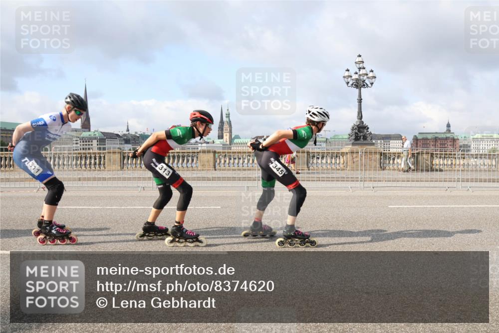 29.06.2025 - hella hamburg halbmarathon Lena Gebhardt http://msf.ph/oto/8374620 29.06.2025 08:51:14 Lombardsbrücke 311, 313, 345 meine-sportfotos.de