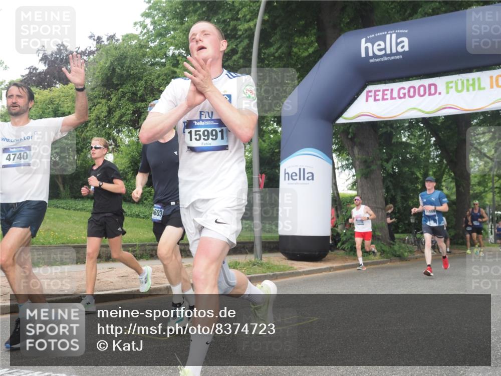29.06.2025 - hella hamburg halbmarathon KatJ http://msf.ph/oto/8374723 29.06.2025 10:24:14 Zwischen KM18-KM19 1344, 4050, 4740, 7466 meine-sportfotos.de