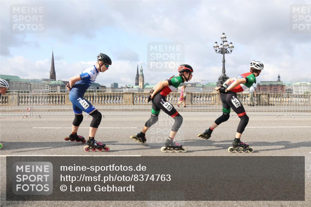 29.06.2025 - hella hamburg halbmarathon Lena Gebhardt http://msf.ph/oto/8374763 29.06.2025 08:51:14 Lombardsbrücke 311, 313, 345 meine-sportfotos.de