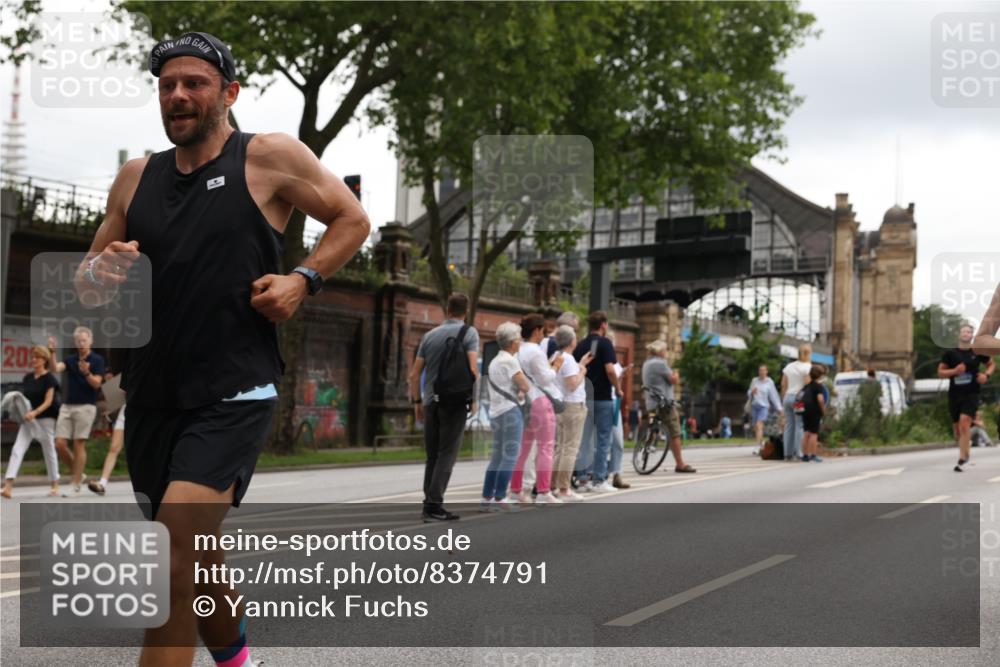 29.06.2025 - hella hamburg halbmarathon Yannick Fuchs http://msf.ph/oto/8374791 29.06.2025 10:53:59 20KM 1019, 1544, 2011, 2167, 2730, 3169, 3780, 4379, 5272, 6327, 6470, 7259, 7824, 8326, 8481, 8749, 9006, 9741, 10271, 10281, 10301, 11158, 11159, 11250, 12406, 12422, 12446, 13036, 13847, 13993, 14471, 14823, 15083, 15525, 15673, 15901, 15914, 16439, 16608, 17860, 18130, 18200, 18202, 18377, 18624, 19178 meine-sportfotos.de