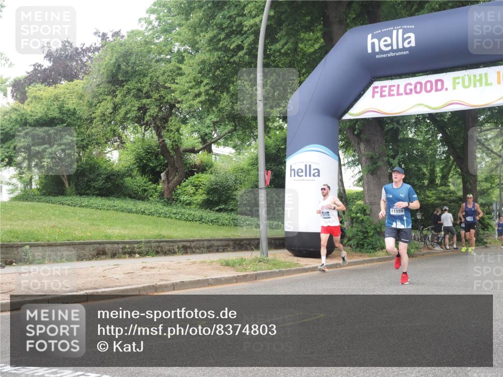 29.06.2025 - hella hamburg halbmarathon KatJ http://msf.ph/oto/8374803 29.06.2025 10:24:14 Zwischen KM18-KM19 1344, 4050, 4740, 7466 meine-sportfotos.de