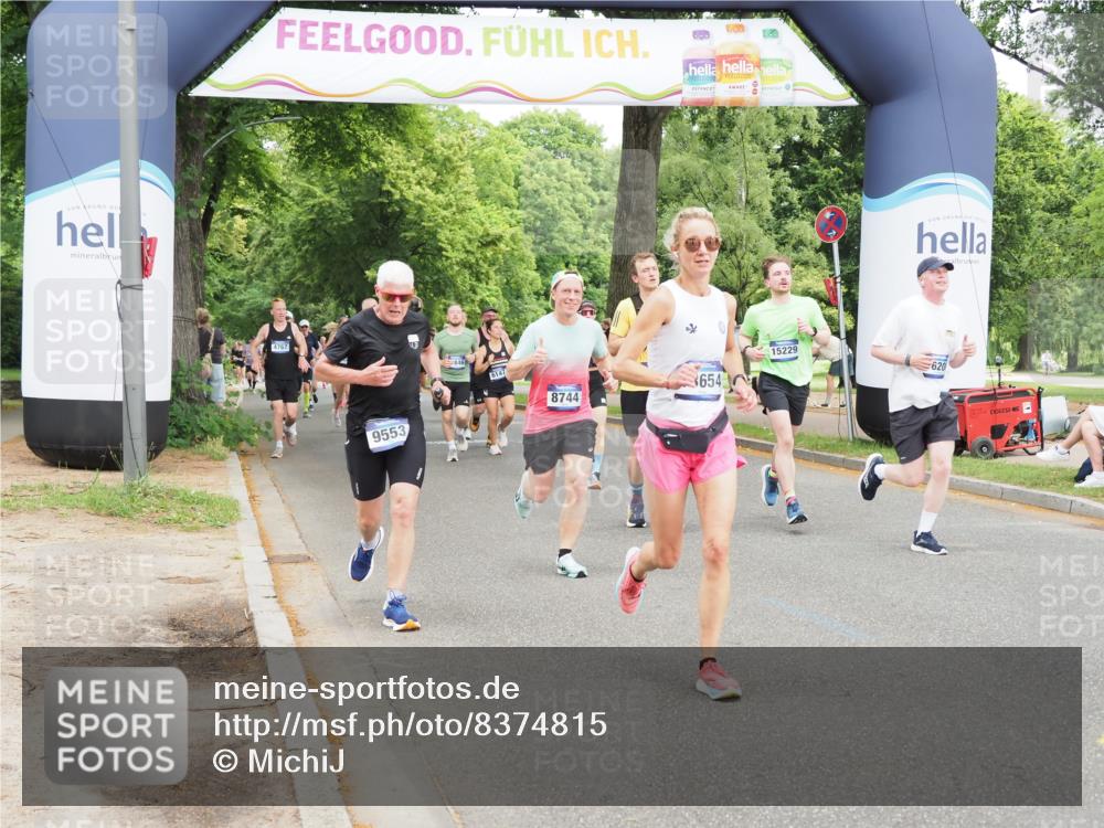 29.06.2025 - hella hamburg halbmarathon MichiJ http://msf.ph/oto/8374815 29.06.2025 10:45:14 Zwischen KM18-KM19 4319, 4379, 6531, 8744, 9553, 9555, 10212, 10518, 10587, 10896, 13654, 13694, 13761, 14928, 15083, 15229, 15824, 16206 meine-sportfotos.de