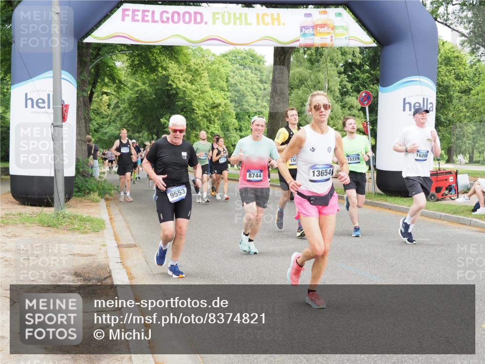 29.06.2025 - hella hamburg halbmarathon MichiJ http://msf.ph/oto/8374821 29.06.2025 10:45:14 Zwischen KM18-KM19 4319, 4379, 6531, 8744, 9553, 9555, 10212, 10518, 10587, 10896, 13654, 13694, 13761, 14928, 15083, 15229, 15824, 16206 meine-sportfotos.de