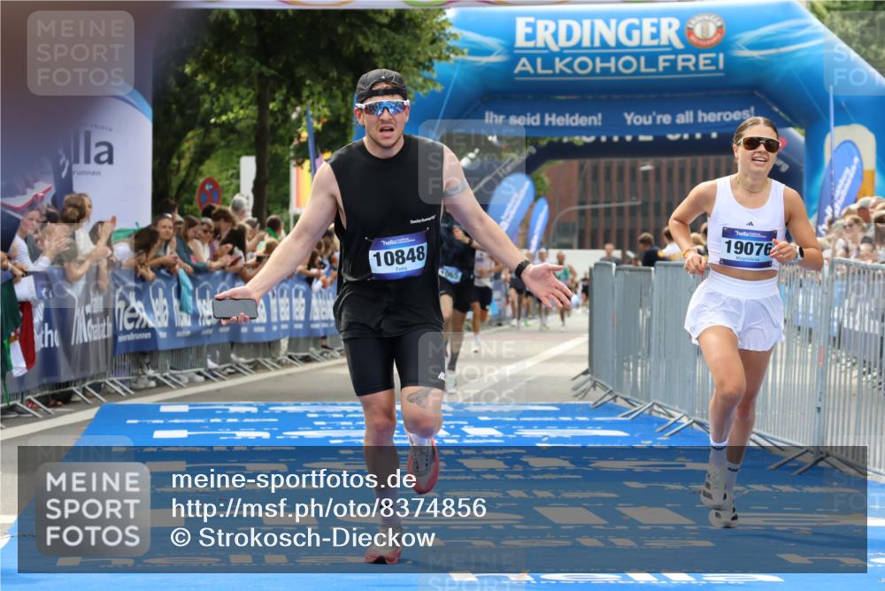 29.06.2025 - hella hamburg halbmarathon Strokosch-Dieckow http://msf.ph/oto/8374856 29.06.2025 10:26:40 Ziel 1065, 1577, 9565, 10848, 19076 meine-sportfotos.de
