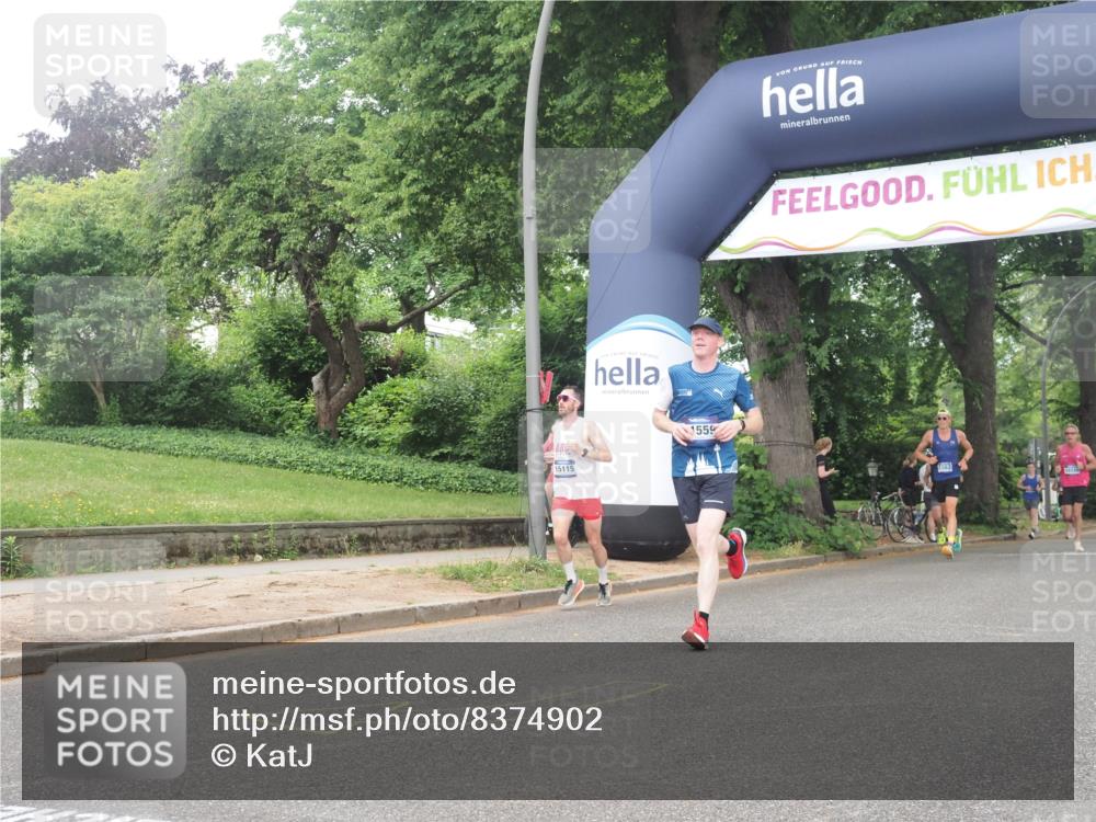 29.06.2025 - hella hamburg halbmarathon KatJ http://msf.ph/oto/8374902 29.06.2025 10:24:15 Zwischen KM18-KM19 1344, 4050, 4740, 7466 meine-sportfotos.de