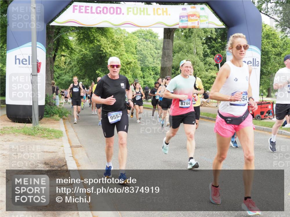 29.06.2025 - hella hamburg halbmarathon MichiJ http://msf.ph/oto/8374919 29.06.2025 10:45:15 Zwischen KM18-KM19 4319, 4379, 4708, 6147, 6531, 8744, 9553, 9555, 10518, 10587, 10896, 12879, 13654, 13761, 14928, 15083, 15229, 16206 meine-sportfotos.de
