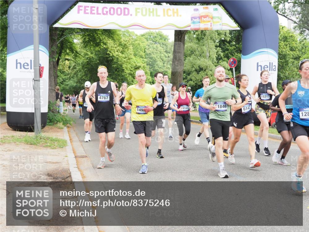 29.06.2025 - hella hamburg halbmarathon MichiJ http://msf.ph/oto/8375246 29.06.2025 10:45:18 Zwischen KM18-KM19 1319, 4319, 4379, 4708, 4767, 5084, 6138, 6147, 6531, 8744, 9553, 9555, 10518, 10587, 11846, 12879, 13407, 13654, 13761, 14928, 15083, 15217, 15229, 15434, 16189, 16206, 16608 meine-sportfotos.de