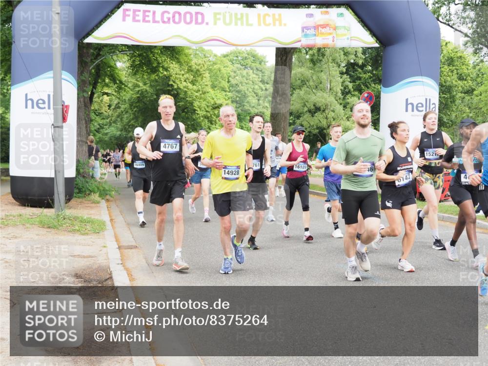 29.06.2025 - hella hamburg halbmarathon MichiJ http://msf.ph/oto/8375264 29.06.2025 10:45:18 Zwischen KM18-KM19 1319, 4319, 4379, 4708, 4767, 5084, 6138, 6147, 6531, 8744, 9553, 9555, 10518, 10587, 11846, 12879, 13407, 13654, 13761, 14928, 15083, 15217, 15229, 15434, 16189, 16206, 16608 meine-sportfotos.de