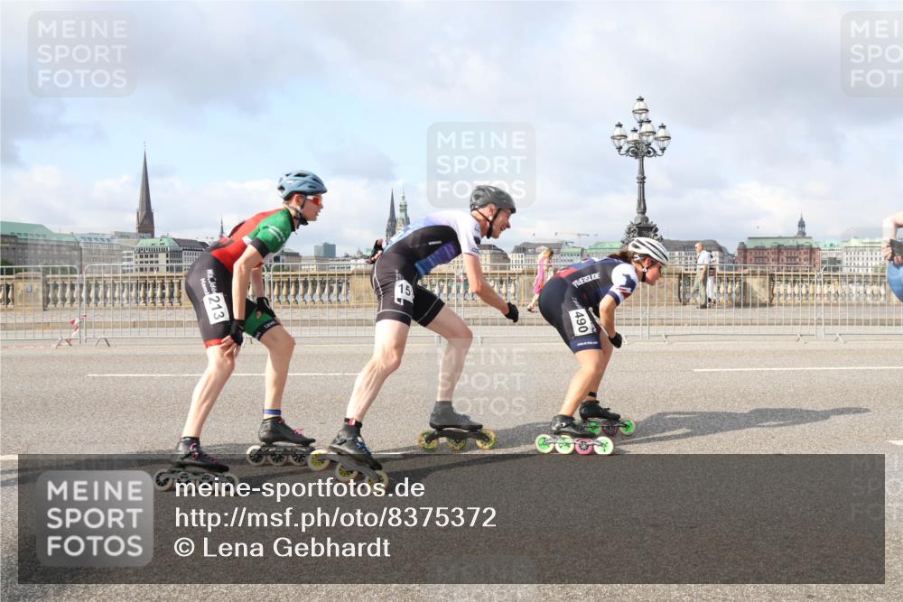 29.06.2025 - hella hamburg halbmarathon Lena Gebhardt http://msf.ph/oto/8375372 29.06.2025 08:51:15 Lombardsbrücke 490 meine-sportfotos.de