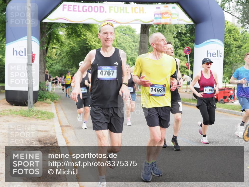 29.06.2025 - hella hamburg halbmarathon MichiJ http://msf.ph/oto/8375375 29.06.2025 10:45:19 Zwischen KM18-KM19 1319, 4379, 4708, 4767, 5084, 6138, 6147, 6531, 8744, 9553, 9555, 10518, 10587, 11846, 12879, 13407, 13654, 13761, 14928, 15083, 15217, 15229, 15434, 16189, 16206, 16608, 17346 meine-sportfotos.de