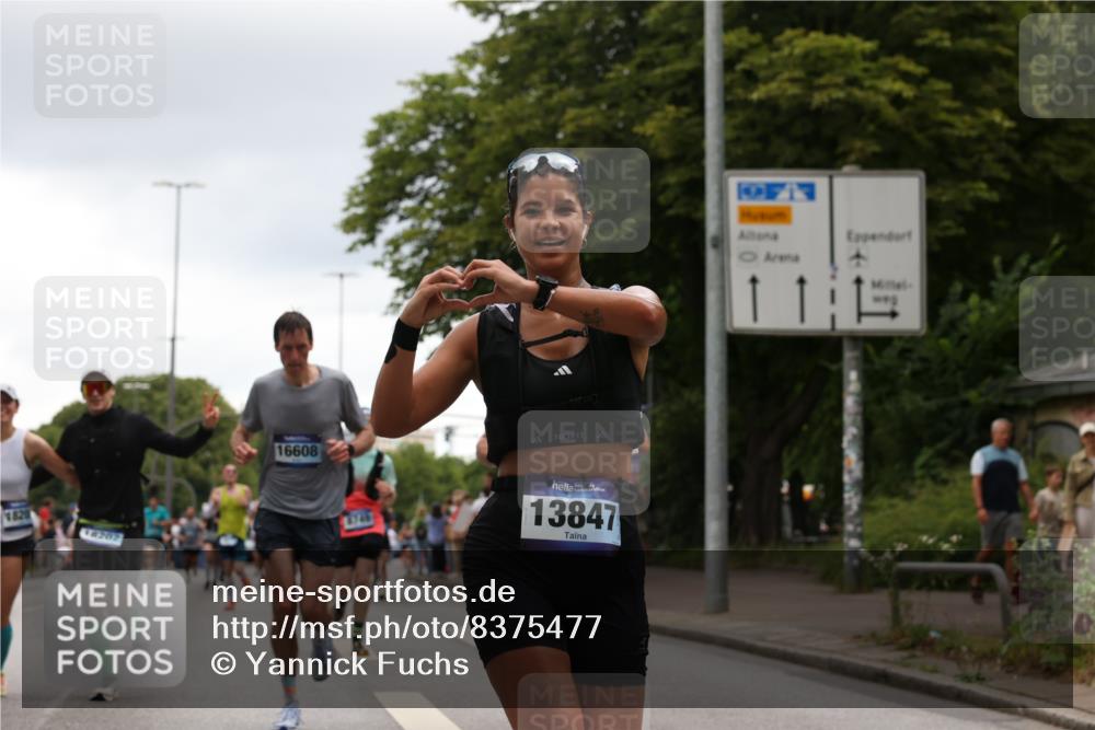 29.06.2025 - hella hamburg halbmarathon Yannick Fuchs http://msf.ph/oto/8375477 29.06.2025 10:54:11 20KM 1019, 1544, 2011, 2091, 2167, 2730, 3169, 3780, 4013, 5272, 7259, 8003, 8509, 8749, 9006, 9434, 10271, 10281, 10301, 11041, 11366, 12422, 12446, 13847, 13993, 14224, 14577, 14823, 15344, 15673, 15901, 16439, 16608, 17825, 18130, 18200, 18202, 18254, 18624, 18701, 19159 meine-sportfotos.de