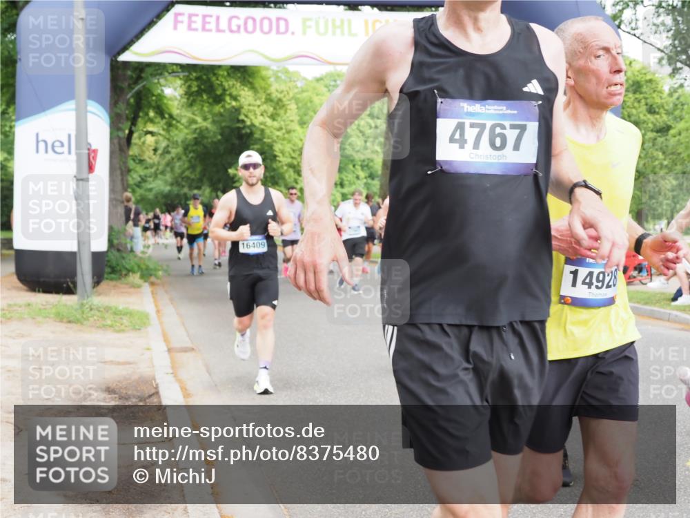 29.06.2025 - hella hamburg halbmarathon MichiJ http://msf.ph/oto/8375480 29.06.2025 10:45:20 Zwischen KM18-KM19 1319, 4379, 4708, 4767, 5084, 6138, 6147, 8744, 9553, 9555, 10518, 11846, 12779, 12879, 13407, 13761, 14928, 15083, 15217, 15229, 15434, 16189, 16206, 16409, 16608, 17346, 17967 meine-sportfotos.de