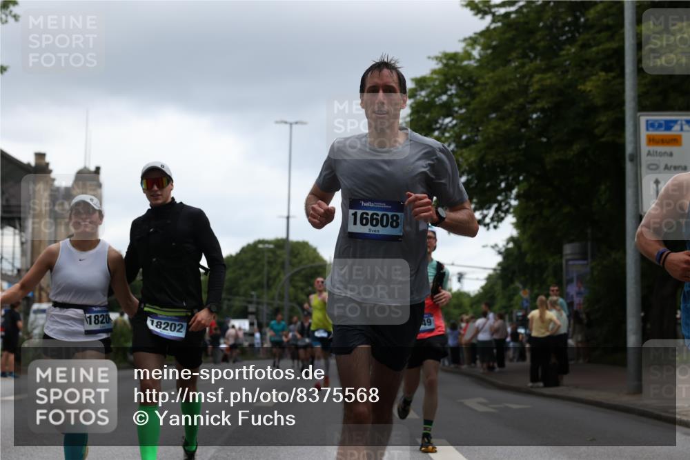 29.06.2025 - hella hamburg halbmarathon Yannick Fuchs http://msf.ph/oto/8375568 29.06.2025 10:54:12 20KM 1019, 1544, 2011, 2091, 2167, 2730, 3169, 3780, 4013, 5272, 7259, 8003, 8509, 8749, 9006, 9434, 10271, 10281, 10301, 11041, 11366, 12422, 12446, 13847, 13993, 14224, 14577, 14823, 15344, 15673, 15901, 16439, 16608, 17825, 18130, 18200, 18202, 18254, 18624, 18701, 19159 meine-sportfotos.de