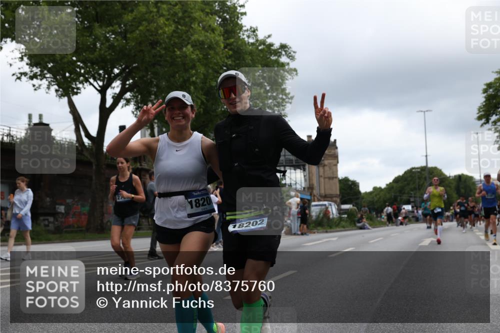 29.06.2025 - hella hamburg halbmarathon Yannick Fuchs http://msf.ph/oto/8375760 29.06.2025 10:54:13 20KM 1019, 1544, 1681, 2011, 2091, 2167, 2730, 3780, 4013, 5272, 7259, 8003, 8509, 8749, 9006, 9434, 10271, 10281, 10301, 11041, 11366, 12422, 12446, 13847, 13993, 14224, 14577, 14823, 15344, 15673, 15901, 16439, 16608, 17825, 18130, 18200, 18202, 18254, 18624, 18701, 19159 meine-sportfotos.de