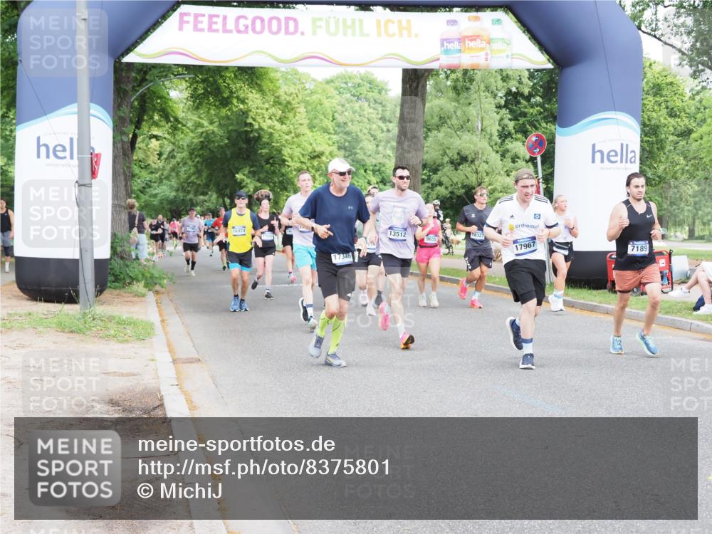 29.06.2025 - hella hamburg halbmarathon MichiJ http://msf.ph/oto/8375801 29.06.2025 10:45:22 Zwischen KM18-KM19 1319, 4708, 4767, 5084, 6138, 6147, 7189, 8744, 9555, 10518, 11846, 12779, 12879, 13407, 13512, 13761, 14928, 15083, 15217, 15434, 16189, 16409, 16608, 17346, 17967 meine-sportfotos.de