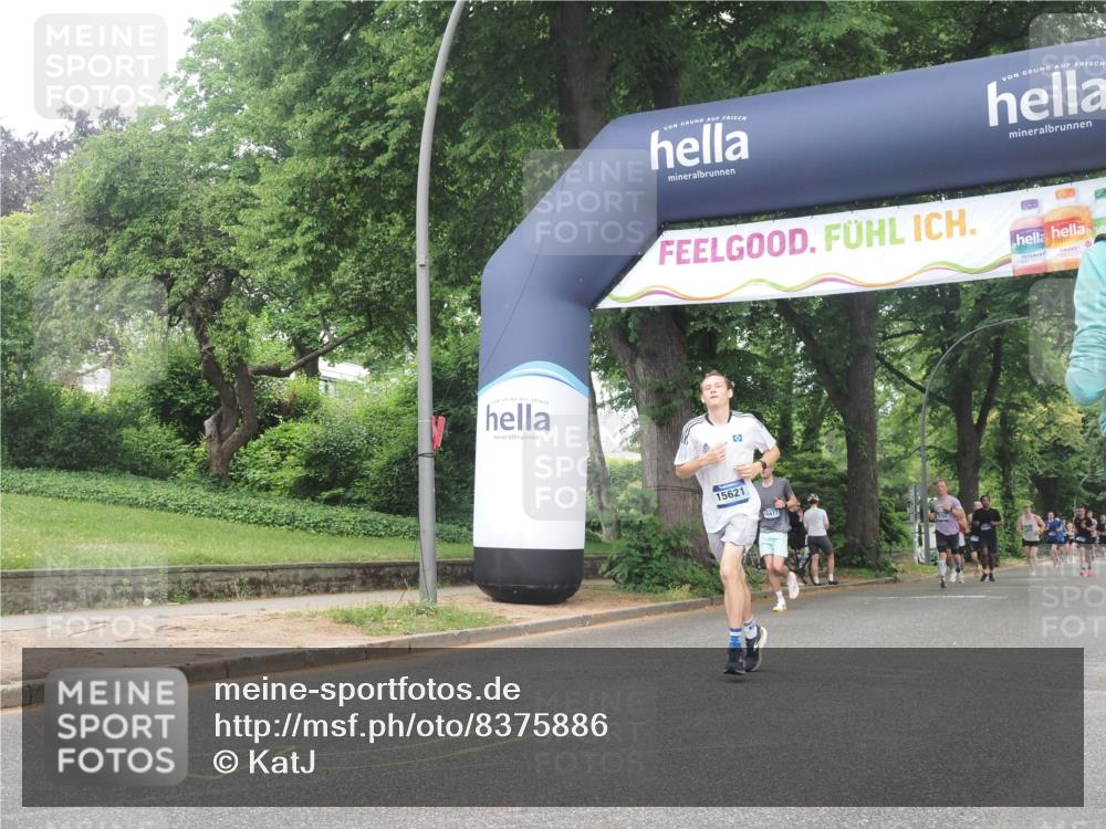 29.06.2025 - hella hamburg halbmarathon KatJ http://msf.ph/oto/8375886 29.06.2025 10:24:30 Zwischen KM18-KM19 1889, 4944 meine-sportfotos.de