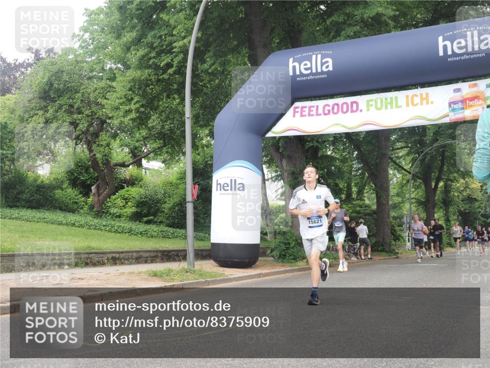 29.06.2025 - hella hamburg halbmarathon KatJ http://msf.ph/oto/8375909 29.06.2025 10:24:30 Zwischen KM18-KM19 1889, 4944 meine-sportfotos.de