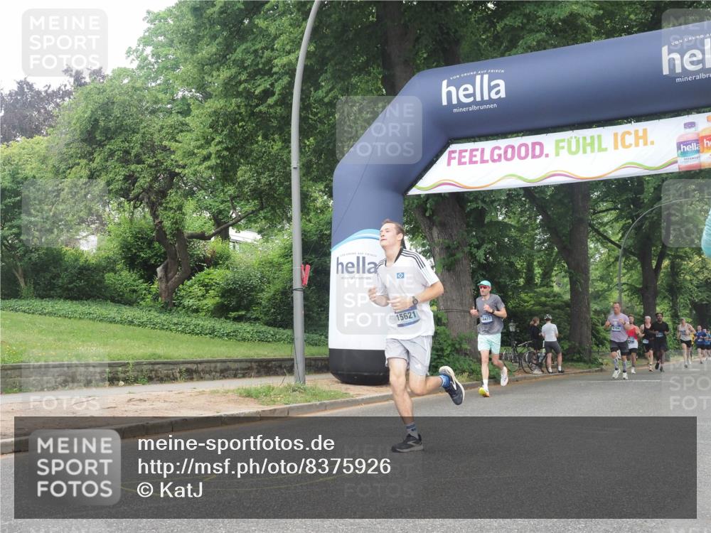 29.06.2025 - hella hamburg halbmarathon KatJ http://msf.ph/oto/8375926 29.06.2025 10:24:31 Zwischen KM18-KM19 1889, 4944 meine-sportfotos.de