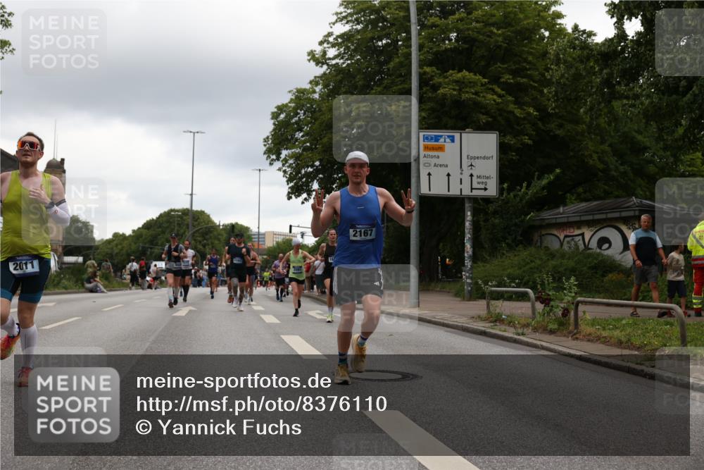 29.06.2025 - hella hamburg halbmarathon Yannick Fuchs http://msf.ph/oto/8376110 29.06.2025 10:54:16 20KM 1019, 1681, 2011, 2091, 2167, 2363, 2730, 3780, 4013, 5272, 7259, 8003, 8191, 8509, 8749, 9006, 9434, 10271, 10301, 10576, 11041, 11366, 11753, 12422, 12446, 13488, 13847, 13993, 14224, 14577, 14823, 15344, 15901, 16439, 16608, 17491, 17825, 18130, 18200, 18202, 18254, 18624, 18701, 19159 meine-sportfotos.de