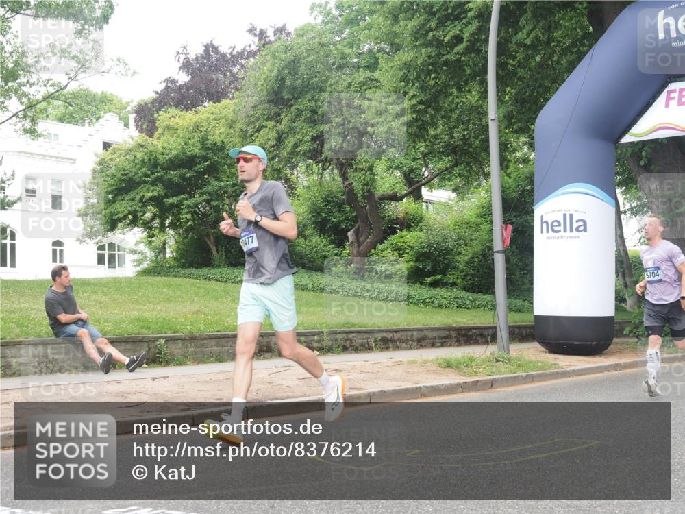 29.06.2025 - hella hamburg halbmarathon KatJ http://msf.ph/oto/8376214 29.06.2025 10:24:34 Zwischen KM18-KM19 6704 meine-sportfotos.de