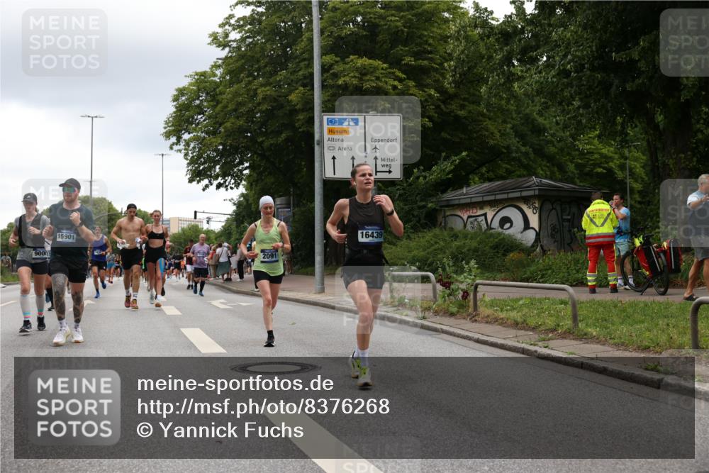 29.06.2025 - hella hamburg halbmarathon Yannick Fuchs http://msf.ph/oto/8376268 29.06.2025 10:54:19 20KM 1681, 2011, 2091, 2167, 2363, 2730, 4013, 5272, 6309, 8003, 8191, 8509, 8749, 9006, 9434, 10271, 10576, 11041, 11366, 11753, 11937, 13488, 13847, 13993, 14224, 14429, 14577, 14823, 15344, 15901, 16439, 16608, 17491, 17825, 18029, 18200, 18202, 18254, 18701, 19159 meine-sportfotos.de