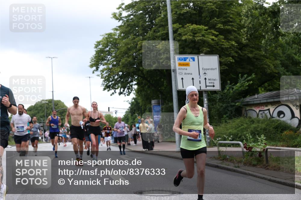 29.06.2025 - hella hamburg halbmarathon Yannick Fuchs http://msf.ph/oto/8376333 29.06.2025 10:54:20 20KM 1681, 2011, 2091, 2167, 2363, 2730, 4013, 5272, 6309, 8003, 8191, 8509, 8749, 9006, 9434, 10271, 10576, 11041, 11366, 11753, 11937, 13488, 13847, 14224, 14429, 14577, 15344, 15901, 16439, 16608, 17491, 17825, 18029, 18063, 18200, 18202, 18254, 18701, 19159, 19246 meine-sportfotos.de