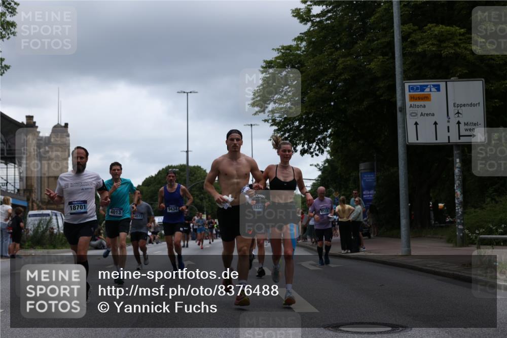 29.06.2025 - hella hamburg halbmarathon Yannick Fuchs http://msf.ph/oto/8376488 29.06.2025 10:54:21 20KM 1681, 2011, 2091, 2167, 2363, 2730, 4013, 6309, 8003, 8191, 8422, 8509, 9006, 9434, 10576, 11041, 11366, 11753, 11937, 13488, 14224, 14429, 14577, 15344, 15901, 16439, 17491, 17825, 17899, 18029, 18063, 18200, 18202, 18254, 18701, 19159, 19246 meine-sportfotos.de