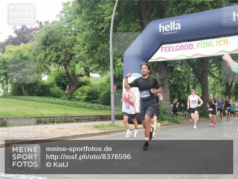 29.06.2025 - hella hamburg halbmarathon KatJ http://msf.ph/oto/8376596 29.06.2025 10:24:37 Zwischen KM18-KM19 6704 meine-sportfotos.de