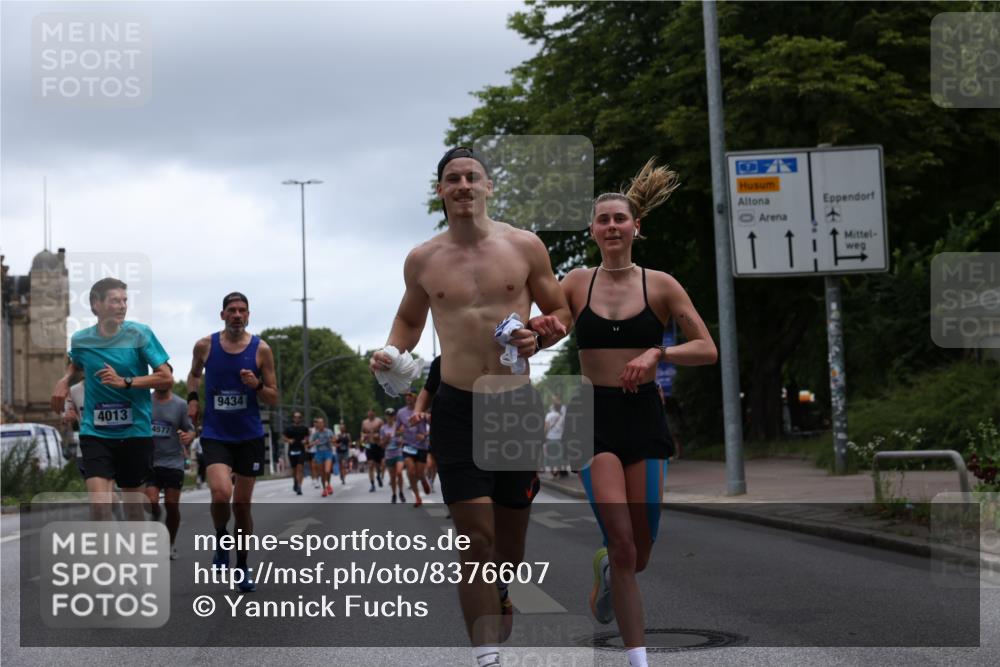 29.06.2025 - hella hamburg halbmarathon Yannick Fuchs http://msf.ph/oto/8376607 29.06.2025 10:54:22 20KM 1681, 2011, 2091, 2167, 2363, 2730, 4013, 6309, 8003, 8191, 8421, 8422, 8509, 8923, 9006, 9434, 10576, 11041, 11366, 11753, 11937, 12491, 13488, 13589, 14224, 14429, 14577, 15344, 15901, 16439, 17491, 17825, 17899, 18029, 18063, 18254, 18701, 19159, 19246 meine-sportfotos.de
