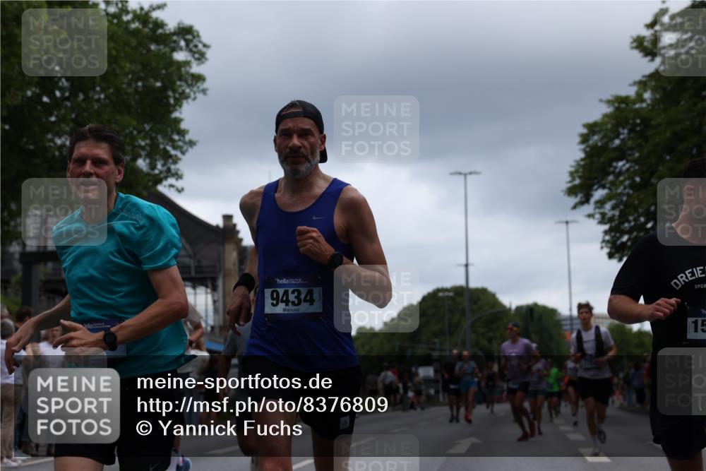 29.06.2025 - hella hamburg halbmarathon Yannick Fuchs http://msf.ph/oto/8376809 29.06.2025 10:54:24 20KM 1681, 2011, 2091, 2167, 2363, 2730, 4013, 6309, 7065, 8003, 8191, 8421, 8422, 8509, 8923, 9006, 9434, 10576, 11041, 11366, 11753, 11937, 12491, 13488, 13589, 14224, 14429, 14577, 15344, 15901, 16439, 17491, 17825, 17899, 18029, 18063, 18254, 18701, 19159, 19246 meine-sportfotos.de