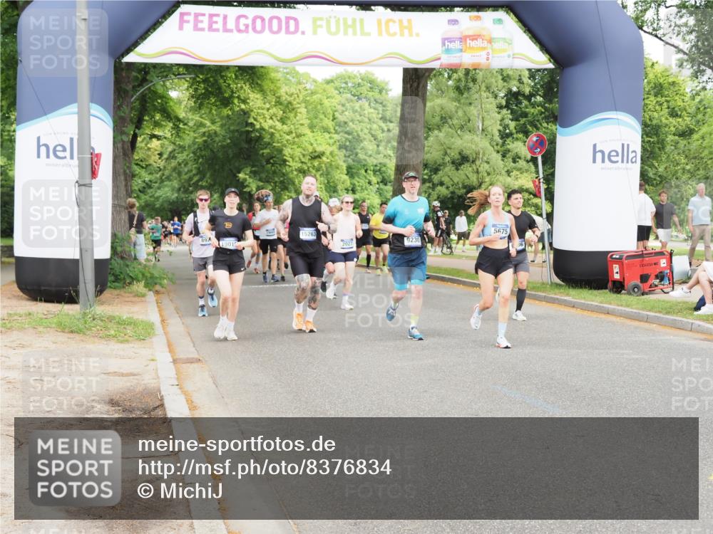 29.06.2025 - hella hamburg halbmarathon MichiJ http://msf.ph/oto/8376834 29.06.2025 10:45:33 Zwischen KM18-KM19 1946, 1951, 2027, 4796, 5675, 6636, 7138, 8929, 9230, 12144, 19015 meine-sportfotos.de