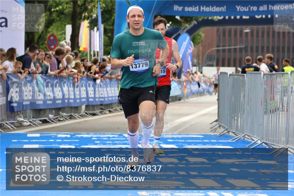 29.06.2025 - hella hamburg halbmarathon Strokosch-Dieckow http://msf.ph/oto/8376837 29.06.2025 10:26:03 Ziel 9767, 13779, 16615, 17003 meine-sportfotos.de
