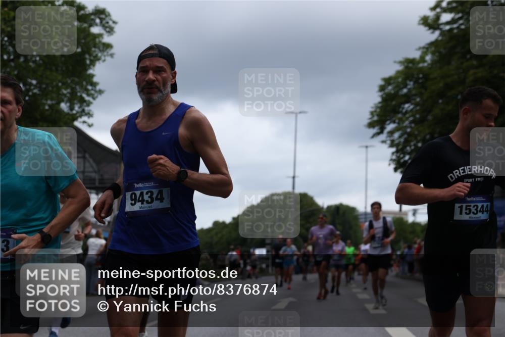 29.06.2025 - hella hamburg halbmarathon Yannick Fuchs http://msf.ph/oto/8376874 29.06.2025 10:54:24 20KM 1681, 2011, 2091, 2167, 2363, 2730, 4013, 6309, 7065, 8003, 8191, 8421, 8422, 8509, 8923, 9006, 9434, 10576, 11041, 11366, 11753, 11937, 12491, 13488, 13589, 14224, 14429, 14577, 15344, 15901, 16439, 17491, 17825, 17899, 18029, 18063, 18254, 18701, 19159, 19246 meine-sportfotos.de