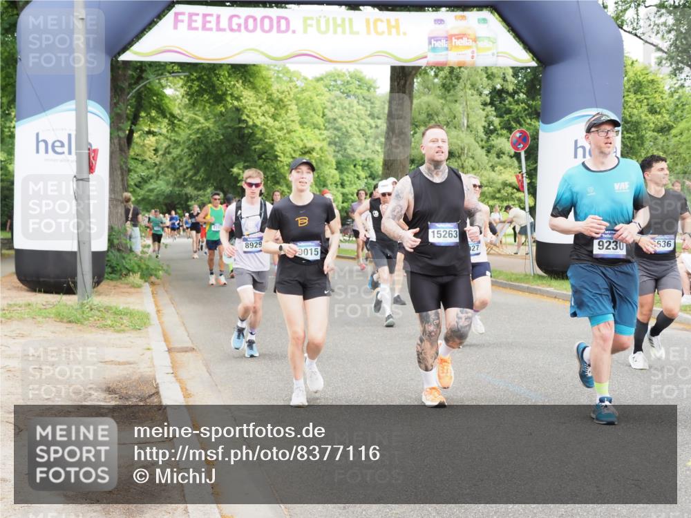 29.06.2025 - hella hamburg halbmarathon MichiJ http://msf.ph/oto/8377116 29.06.2025 10:45:35 Zwischen KM18-KM19 1642, 1946, 1951, 2027, 4796, 5675, 6636, 7138, 8929, 9230, 12144, 15263, 17810, 19015 meine-sportfotos.de