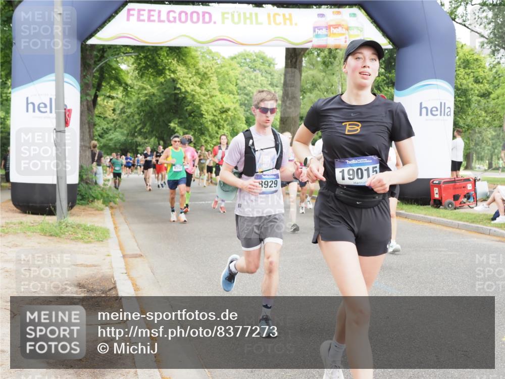 29.06.2025 - hella hamburg halbmarathon MichiJ http://msf.ph/oto/8377273 29.06.2025 10:45:36 Zwischen KM18-KM19 1642, 2027, 4796, 5675, 6636, 7138, 8929, 9230, 12144, 15263, 16922, 17810, 18730, 19002, 19003, 19015 meine-sportfotos.de