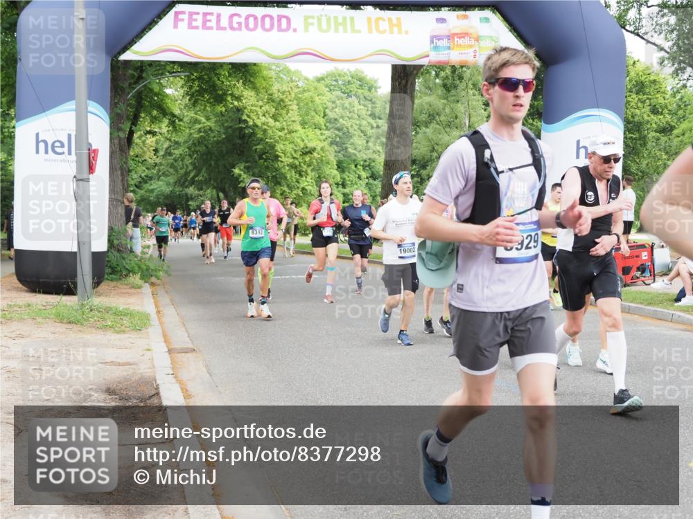 29.06.2025 - hella hamburg halbmarathon MichiJ http://msf.ph/oto/8377298 29.06.2025 10:45:37 Zwischen KM18-KM19 1642, 2027, 2584, 2759, 2855, 3114, 4550, 5675, 6636, 7138, 8929, 9230, 12144, 15263, 16922, 17810, 17852, 18730, 19002, 19003, 19015 meine-sportfotos.de