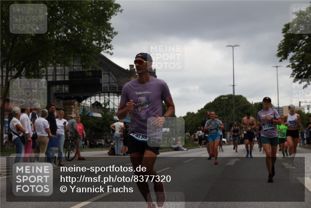 29.06.2025 - hella hamburg halbmarathon Yannick Fuchs http://msf.ph/oto/8377320 29.06.2025 10:54:28 20KM 1681, 2091, 2363, 4013, 6033, 6309, 7065, 7636, 8003, 8191, 8421, 8422, 8509, 8923, 9006, 9434, 10534, 10576, 11041, 11366, 11753, 11937, 12491, 13488, 13589, 14224, 14429, 14577, 15344, 15901, 17491, 17825, 17899, 18029, 18063, 18254, 18701, 19159, 19246 meine-sportfotos.de