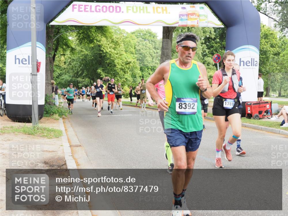 29.06.2025 - hella hamburg halbmarathon MichiJ http://msf.ph/oto/8377479 29.06.2025 10:45:40 Zwischen KM18-KM19 1642, 2027, 2584, 2677, 2759, 2855, 3114, 4550, 5675, 6636, 6860, 8392, 8929, 9230, 15263, 16922, 17810, 17852, 18730, 18833, 19002, 19003, 19015 meine-sportfotos.de